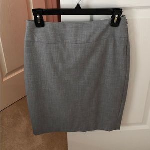 Light gray business skirt